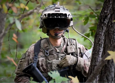 ارتباط بی کلام سربازان ایالت متحده با یکدیگر با بهره گیری از فناوری جدید!