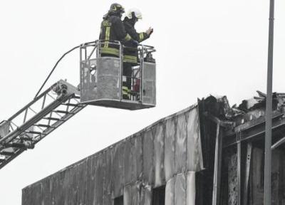 تور ایتالیا: سقوط هواپیما روی یک ساختمان در میلان ایتالیا