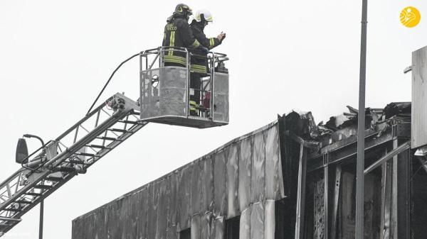 تور ایتالیا: سقوط هواپیما روی یک ساختمان در میلان ایتالیا