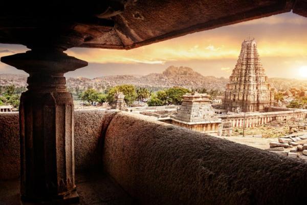 تور دهلی: شاهکارهای معماری سنگی هند در مجموعه تاریخی هامپی