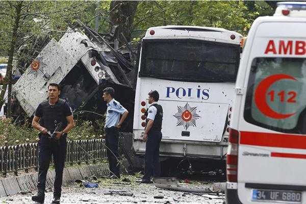 تور ترکیه ارزان: انفجار بمب در ترکیه دست کم 1 کشته و 20 زخمی برجای گذاشت